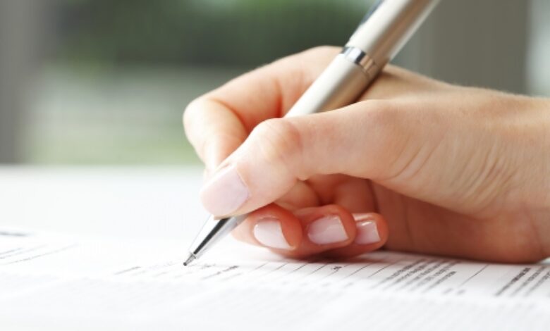 How to Write a Professional Resume Summary