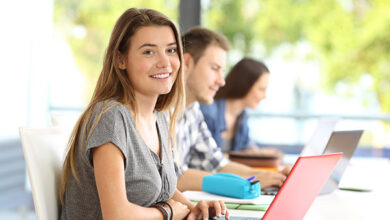 Online search for a quick and free college recruiting scholarship