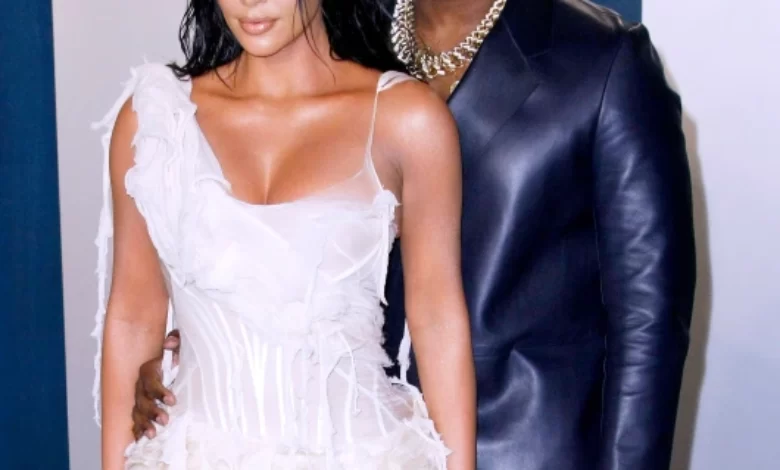 What Is So Enticing About the Celebrity Fashion Phenomenon?